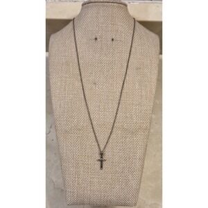 Vintage Diamond Cut Sterling Silver Cross Pendant On Sterling Chain 18.5"